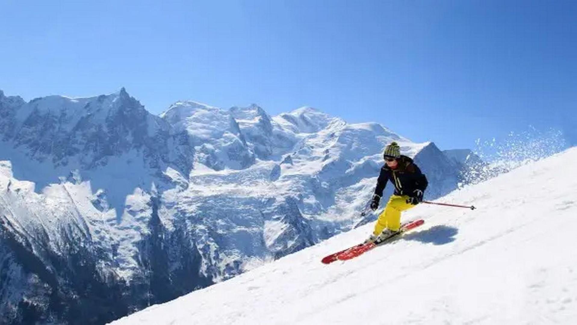 Apartment Marcel - Cosy Chamonix Haven Mont Blanc Bagian luar foto